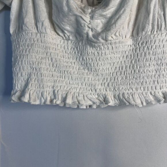 Billabong NWT White Smocked Waist Short Sleeve Vneck Crop Top Size Medium - Picture 4 of 10